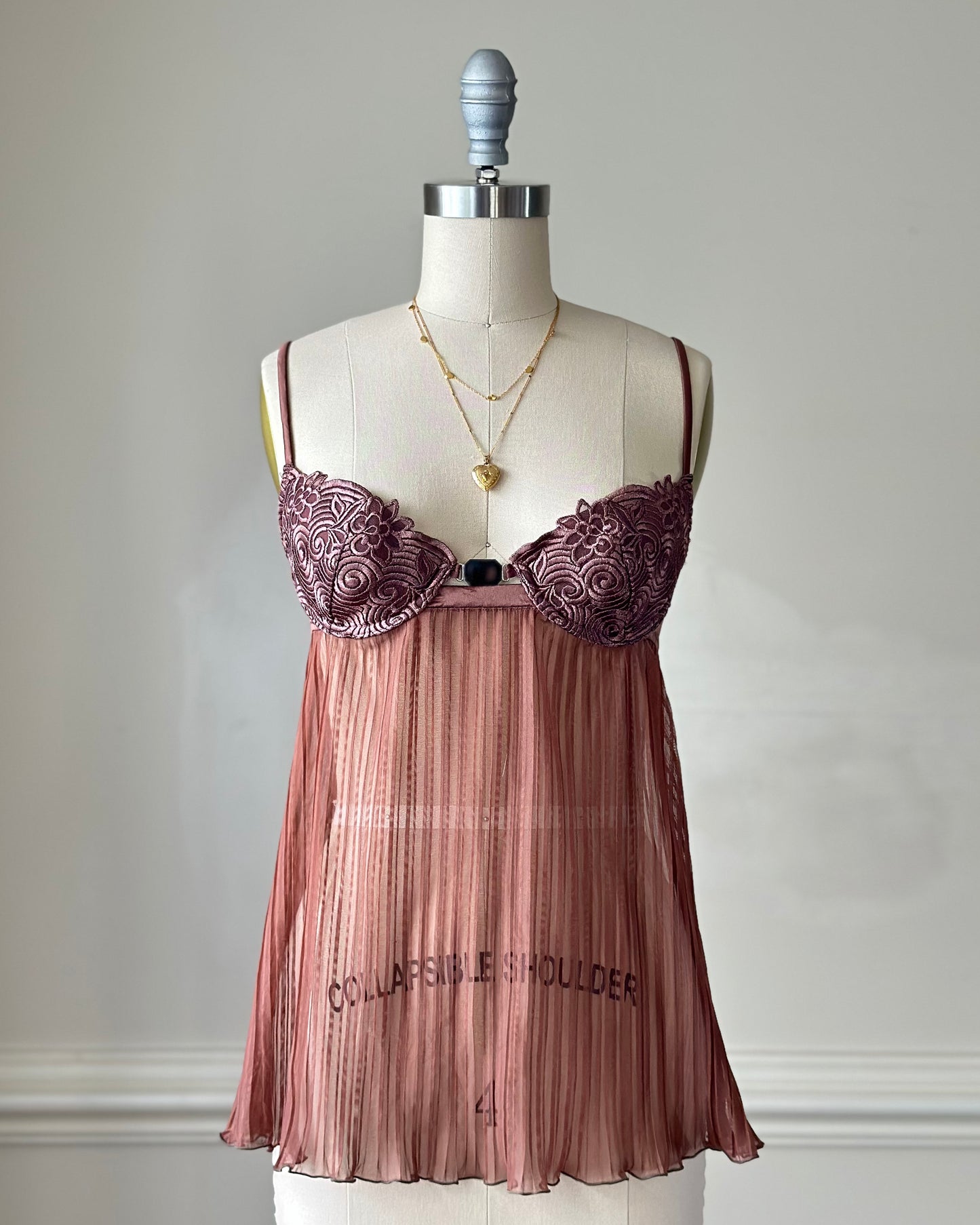 Vintage pleated dusty rose babydoll (Size M)