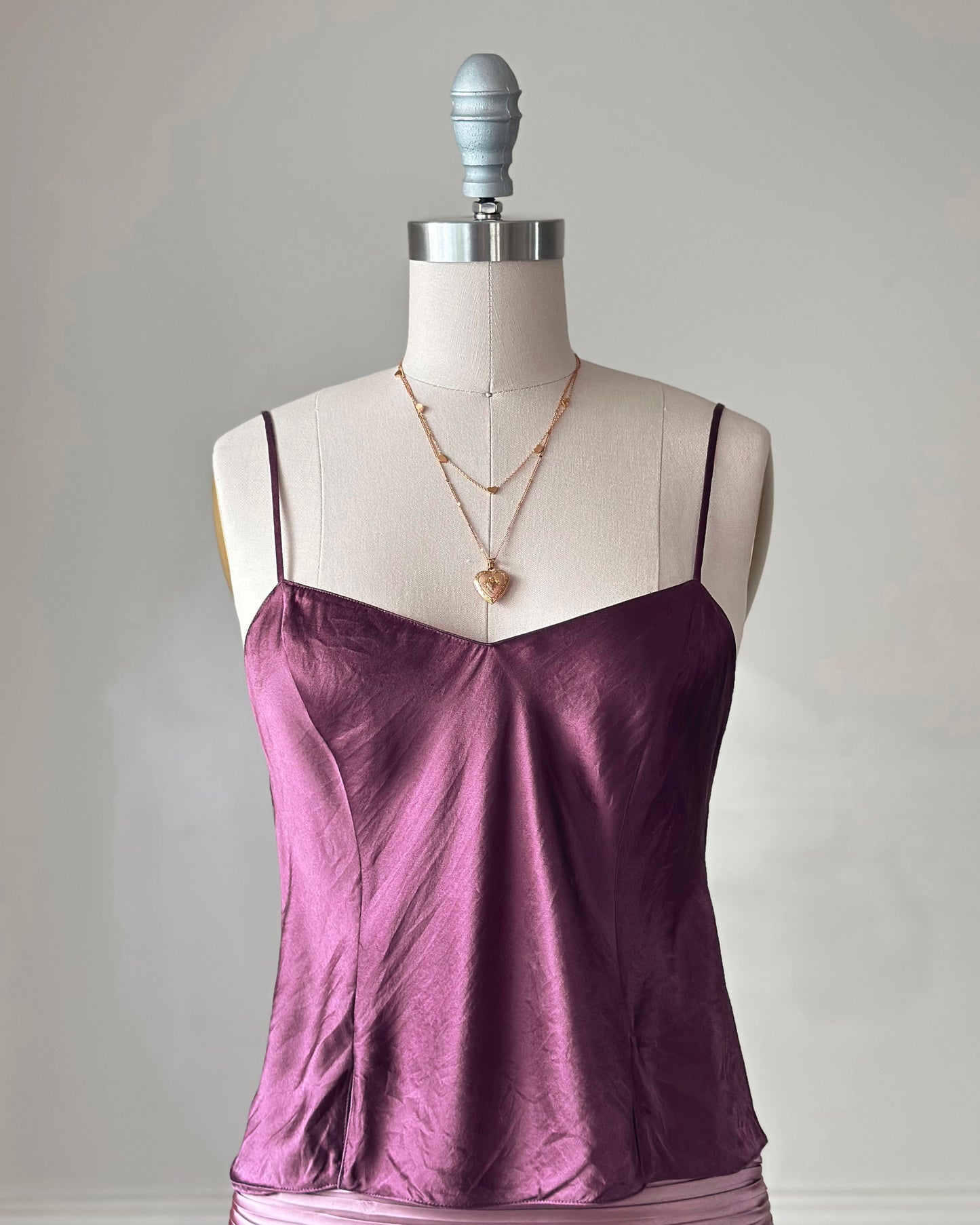 Vintage Victoria’s Secret 100% silk plum camisole top