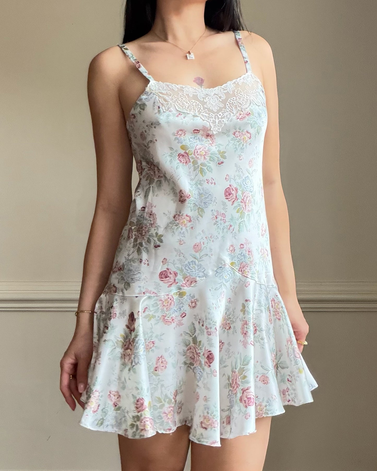 Vintage floral satin slip dress – pastel rose lace trim mini
