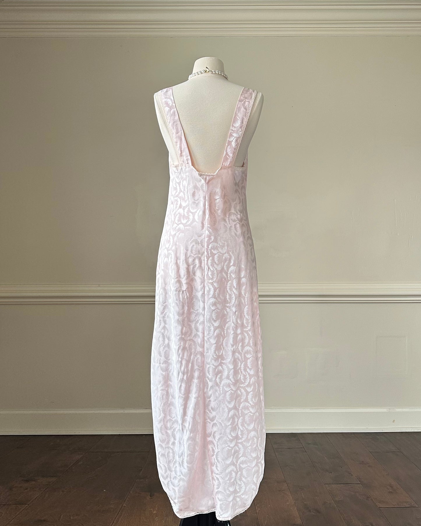 Elegant Soft Pink Maxi Dress featuring Luxurious Satin Fabric Embossed