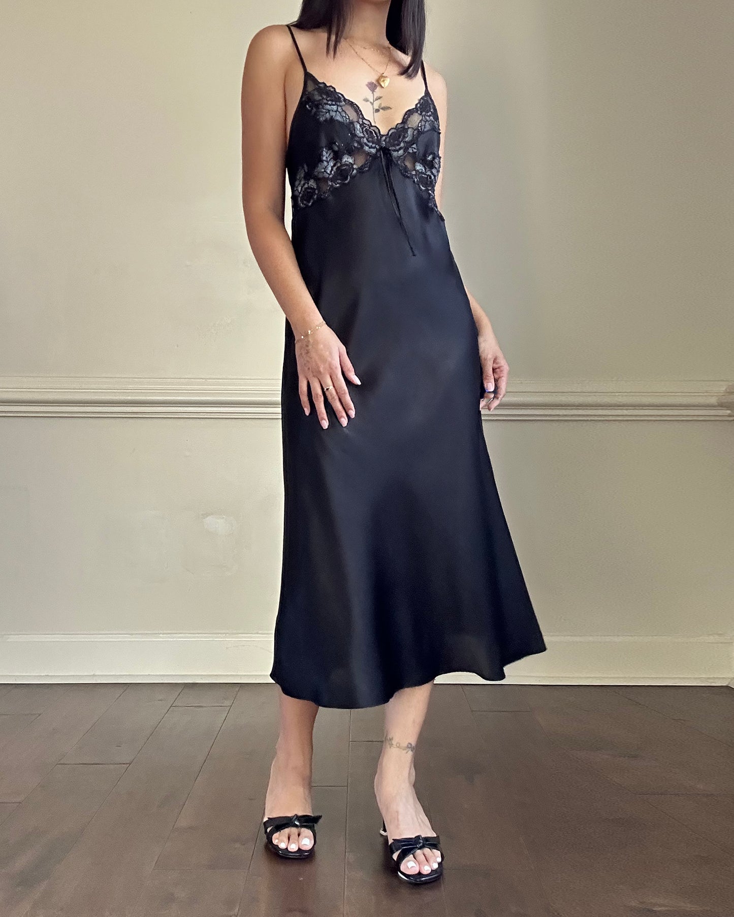 Vintage Jones New York black lace midi slip dress