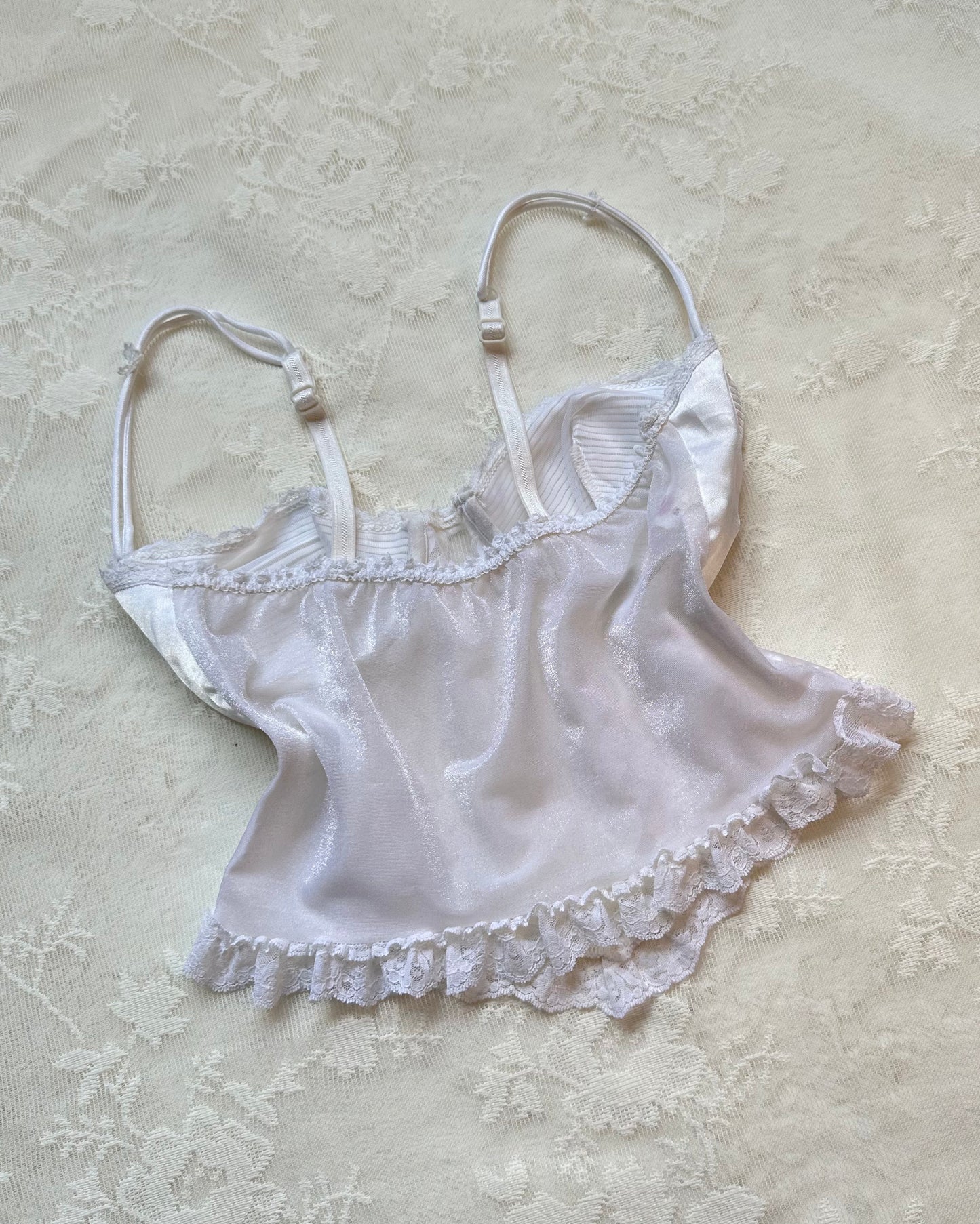 Cropped Corset-style Camisole featuring Cup Outline with Brocade Embroidery