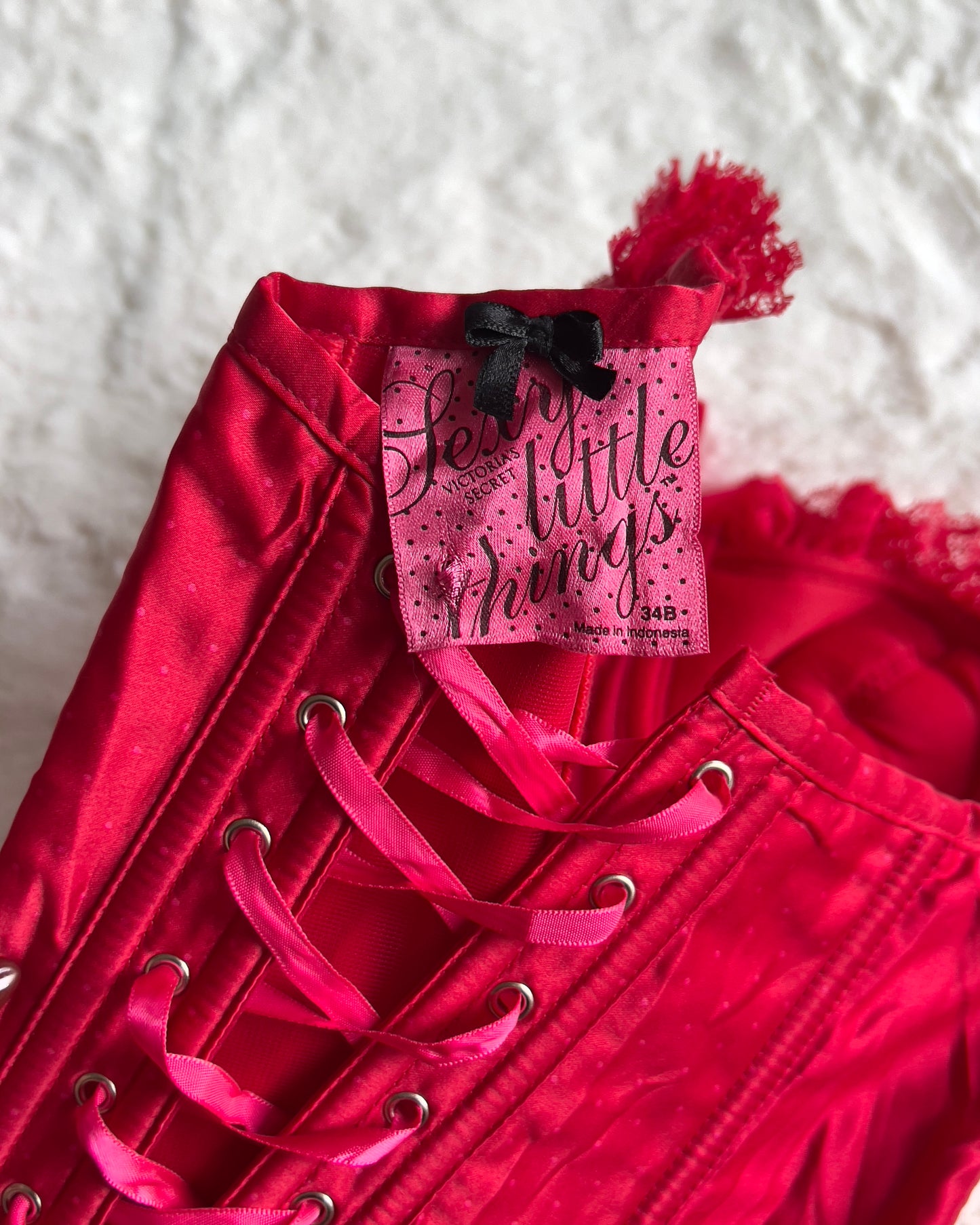 RARE Victoria’s Secret Strapless Bustier Corset in Ruby Red features Lace Sewn-in Cups Adorned with Bow