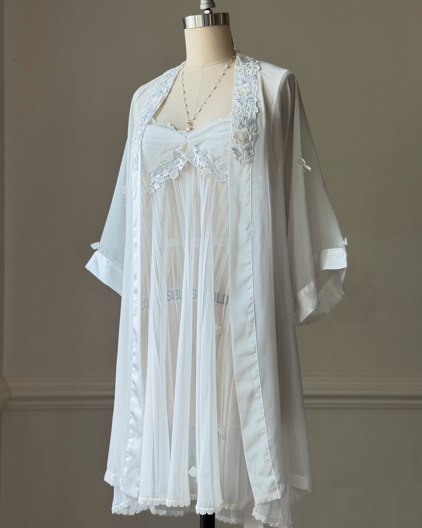 Vera Wang for Fidelta White Peignoir Set — Mesh Chemise & Satin Robe