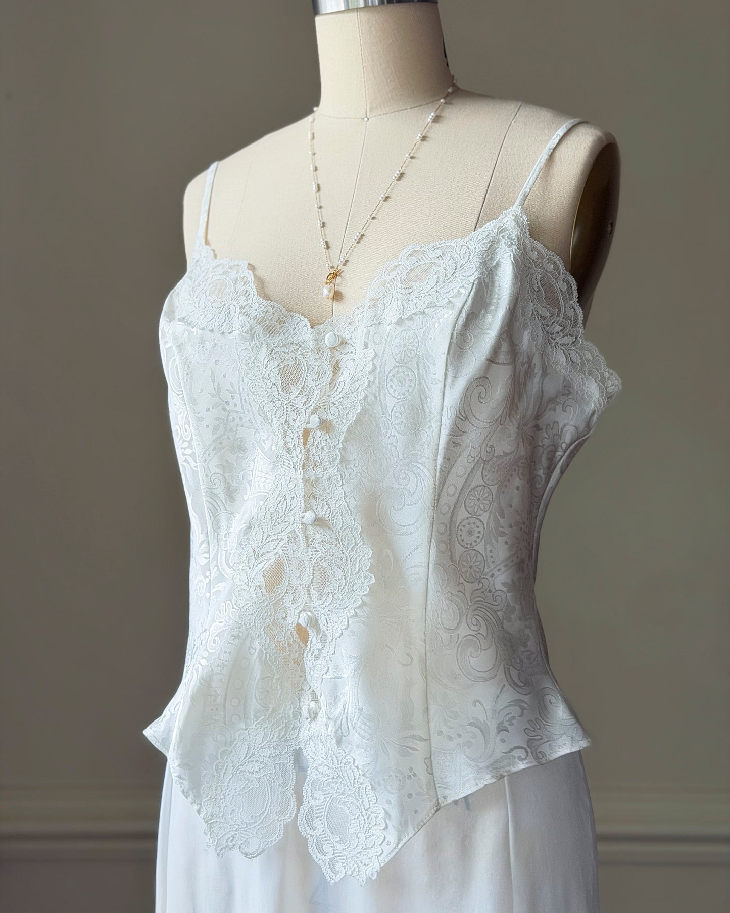 Victoria's Secret White Jacquard Bralette Top — Lace Front Panel
