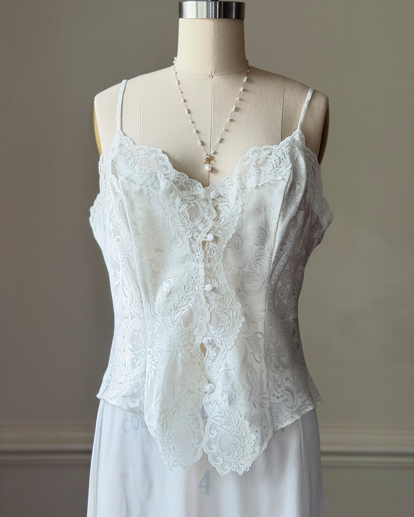 Victoria's Secret White Jacquard Bralette Top — Lace Front Panel