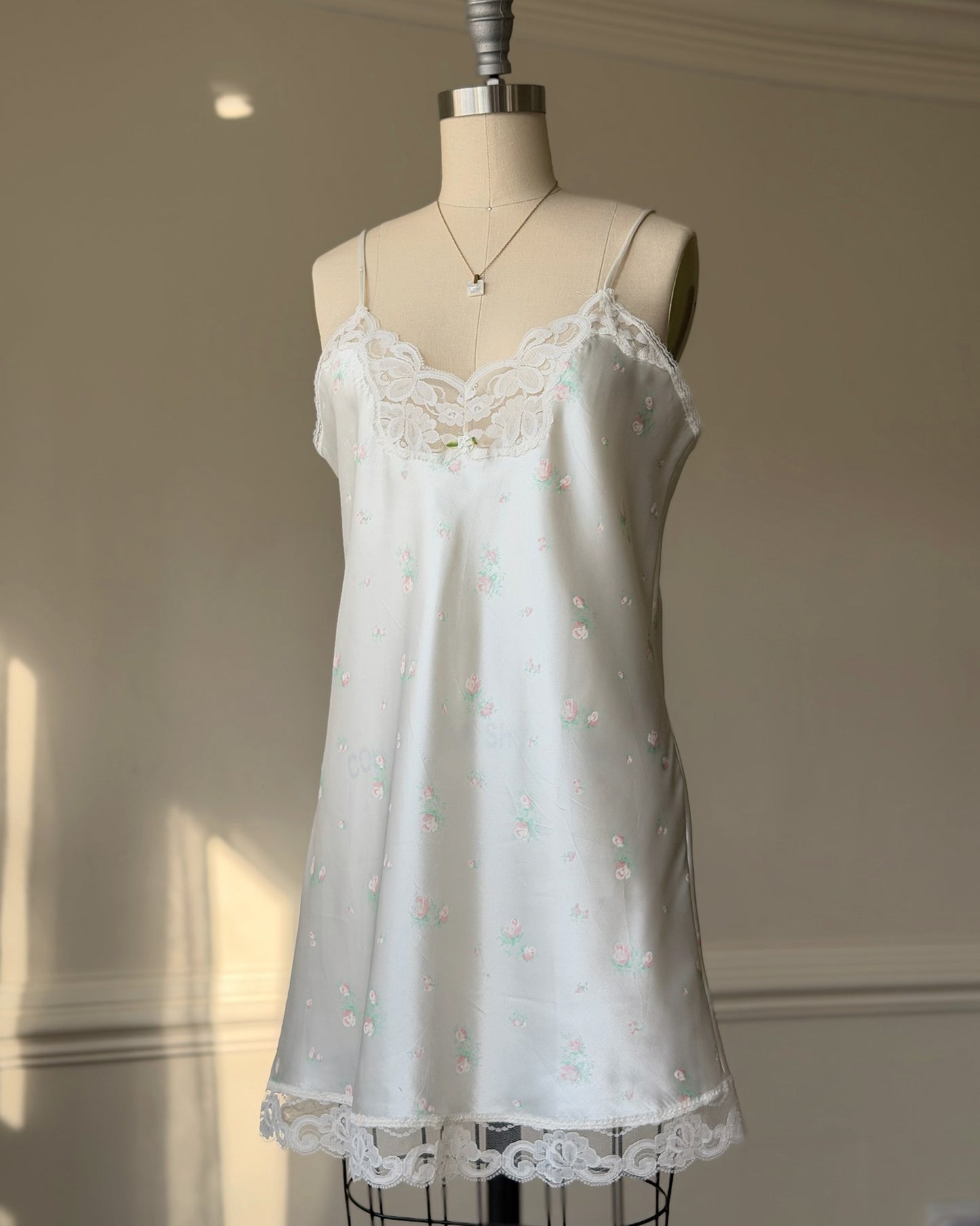 Vintage Floral Slip Dress – Ivory Satin Lace Trim Mini Lingerie