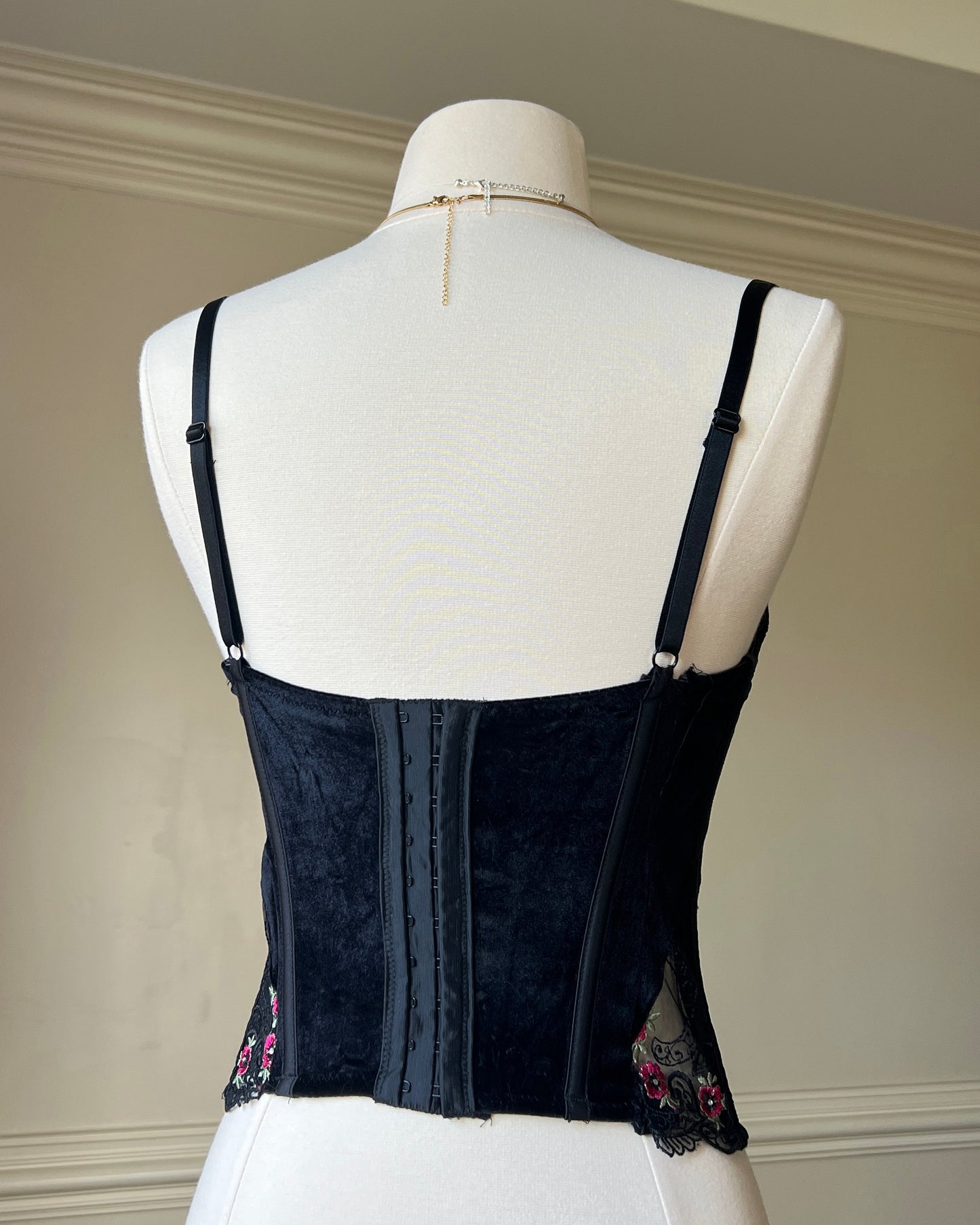 Feminine Grunge Velvet Corset featuring Embroidered Flowers Detail