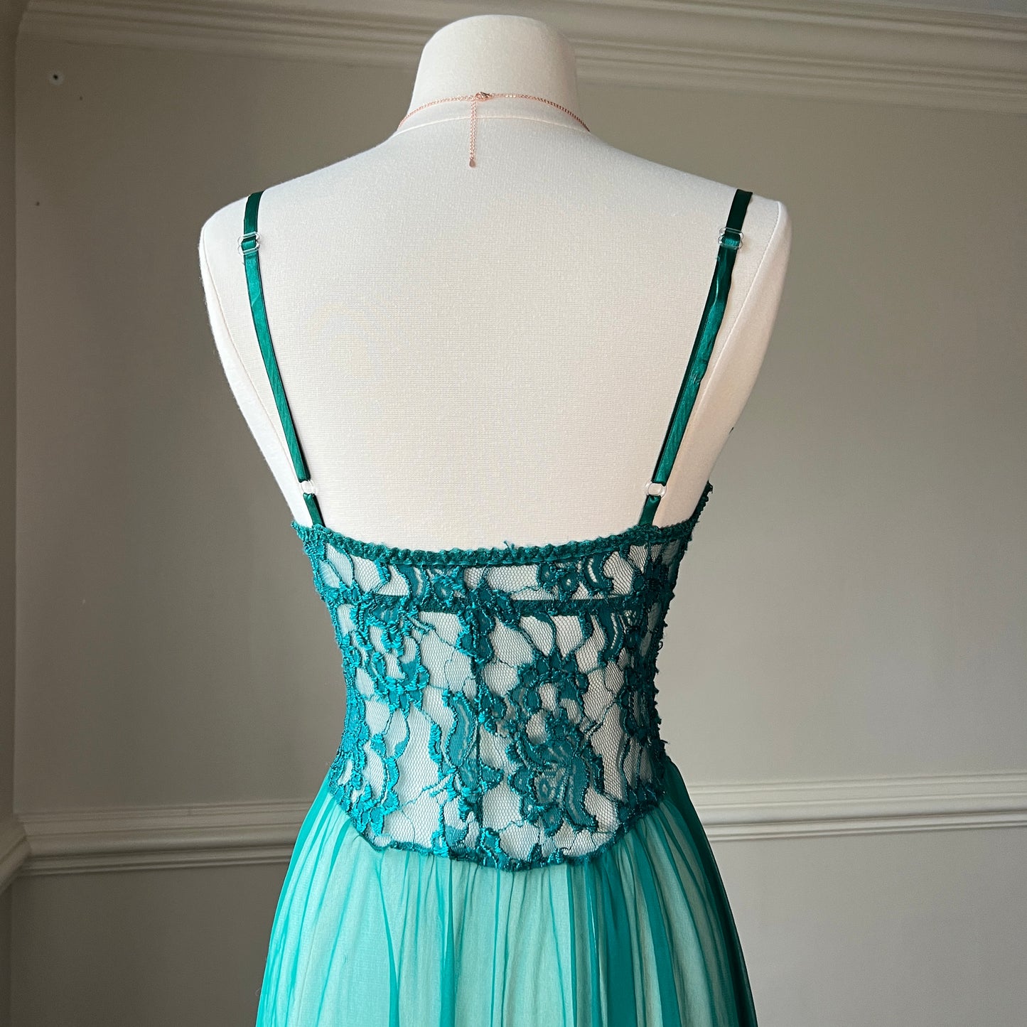 extremely beautiful fairy midi sheer dress in forest green